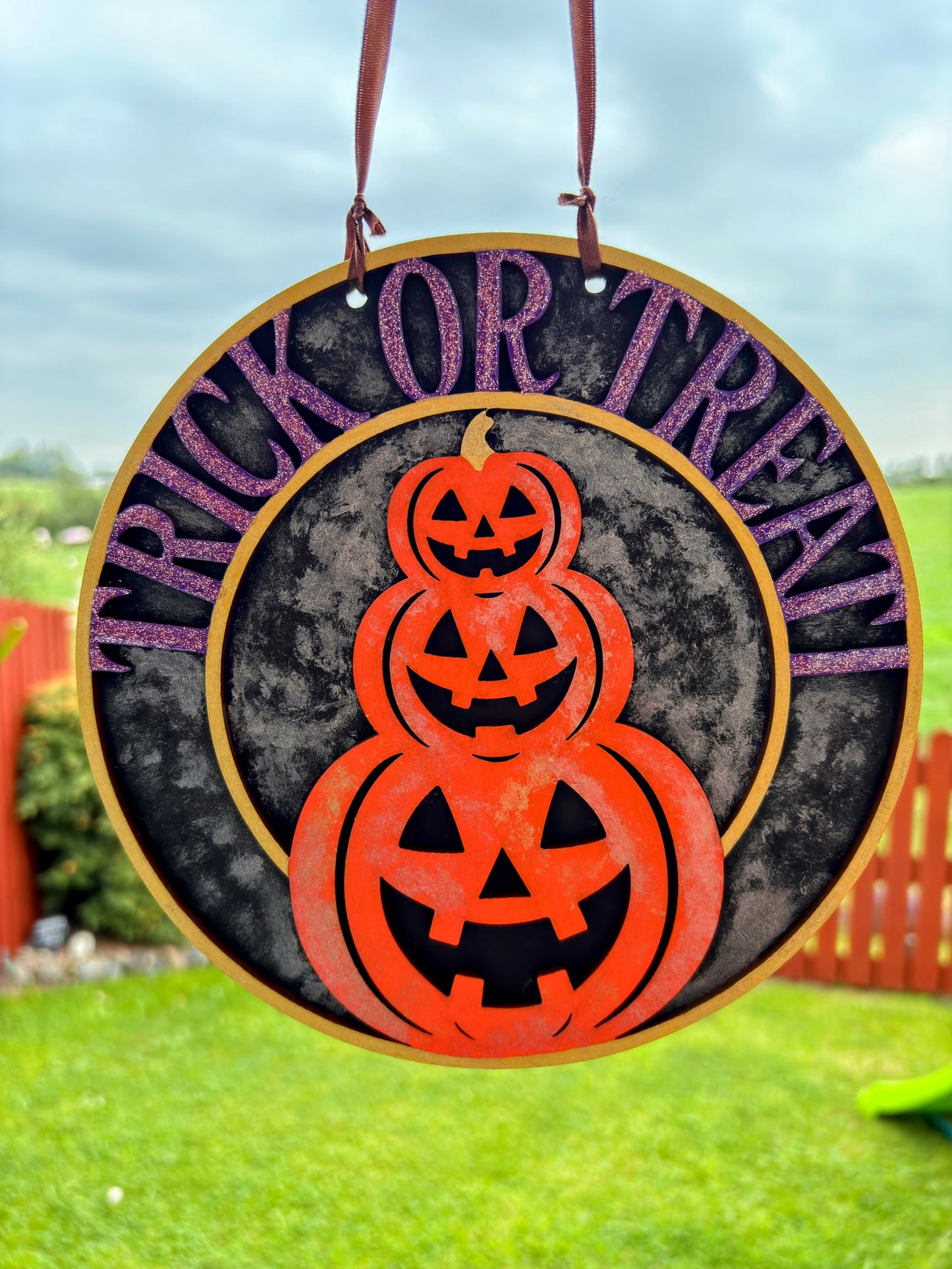 TRICK OR TREAT! Hanging plaque