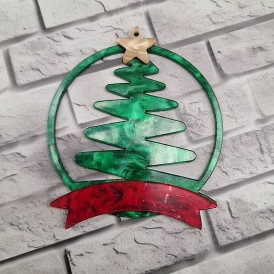 Personalised zig-zag tree decoration
