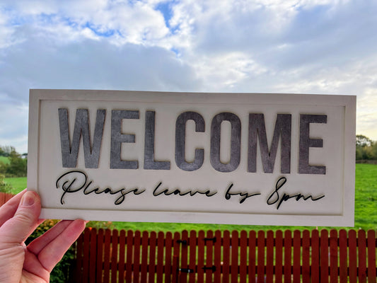 Welcome wall plaque